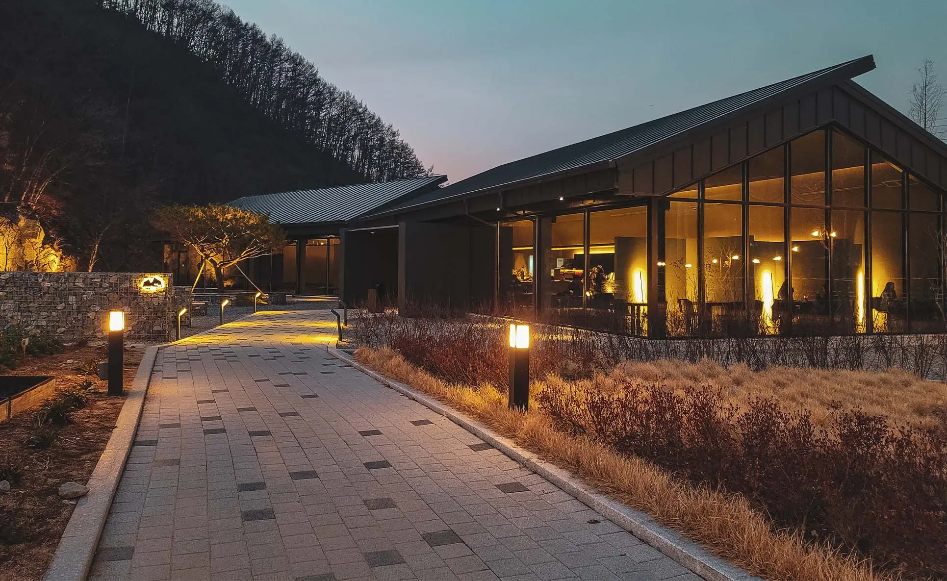 Aménagement extérieur en France avec Architectis 